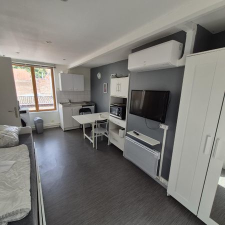 Location Appartement 1 pièce 17m² DOUAI 59500 - Photo 4