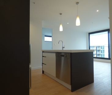 Beautiful 2 bedroom + 2 Bathroom unit - Carpark available - Photo 5