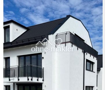 3-Zimmer-Dachgeschosswohnung mit Teilmöblierung - Photo 1