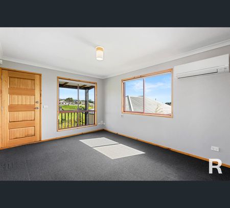 33 Flinders Street, Brooklyn, Tas 7320 - Photo 3