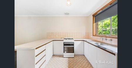 Convenient Two Bedroom Unit in Ideal Location - Photo 4