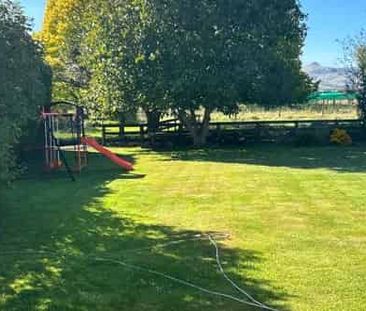 3 Bedroom Home available now - Photo 4