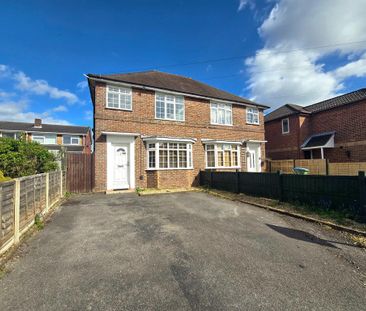 3 bedroom semi-detached house to rent - Photo 1