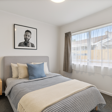 Spacious Fully Renovated Unit - Photo 2