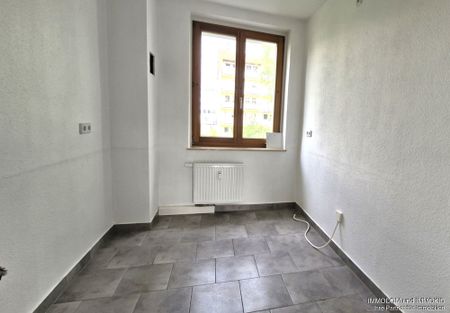 Etagenwohnung mit Balkon in guter Wohnlage zu vermieten! - Photo 4