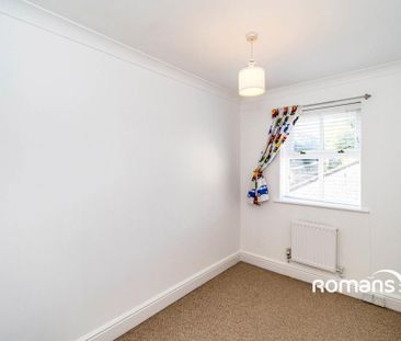 4 bedroom terraced house to rent - Photo 5