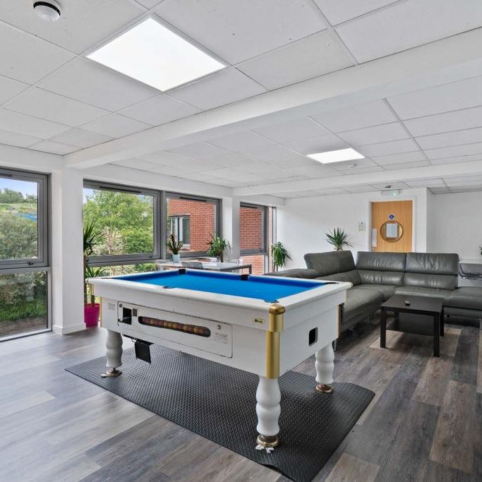 1 bedroom penthouse to rent - Photo 1