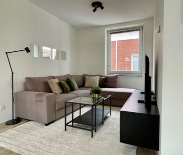 Appartement te huur: Cornelis Vermuydenstraat 9 1018 RN Amsterdam - Photo 2