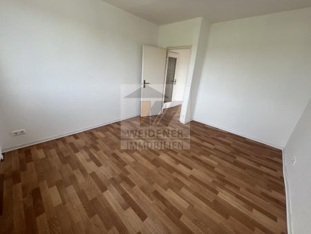 Helle 3-Raum Wohnung mit Balkon in ruhiger und grüner Lage von Bad Köstritz. - Photo 2
