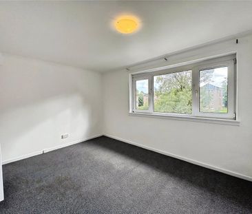 2 bedroom maisonette to rent - Photo 2