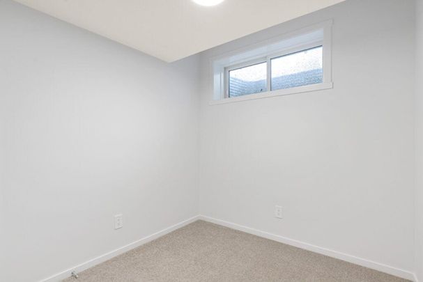 Edmonton Unfurnished apartment Rental in Ellis Greens - BRAND NEW Two Bedroom Basement Suite With Laundry! - Photo 1