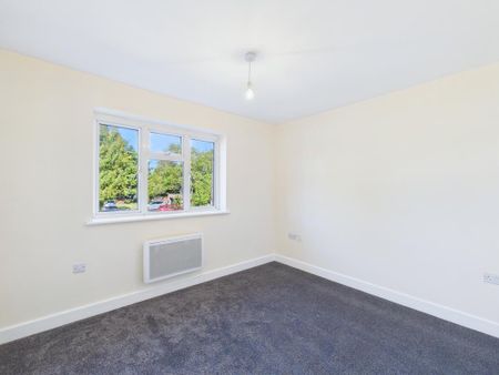 3 bedroom terraced house to rent - Photo 4
