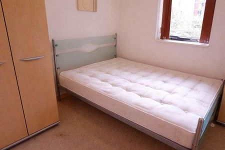 City Road East, River City, M15 - Photo 3