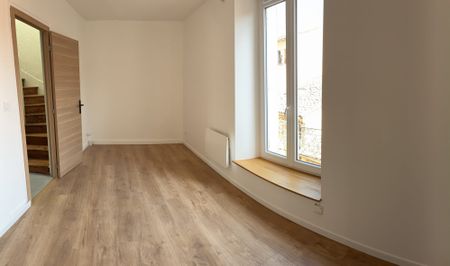 Location Appartement 3 pièces 60m² TOURNON SUR RHONE 07300 - Photo 5