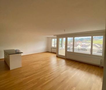 Modern living in an idyllic residential location - Photo 6