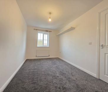 5 Bed Town House - Photo 1
