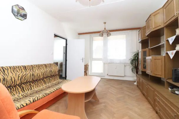 Nabízíme k pronájmu byt 3+1 ve vyhledávané lokalitě Jihlavy, ulice Demlova - Photo 1