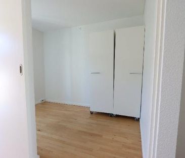 <b>Prisvenlig 2-værelses lejlighed med altan – perfekt til unge und... - Foto 5