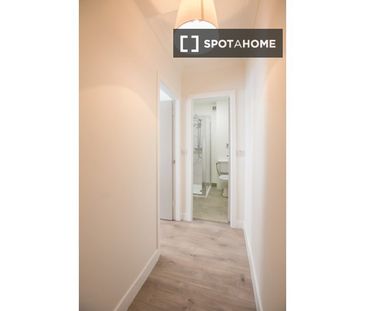 Serviced studio apartment for rent in St Stephen's Green, D2 - Photo 3