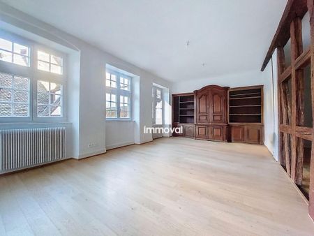 Location Appartement 4 pièces 172m² STRASBOURG 67000 - Photo 2