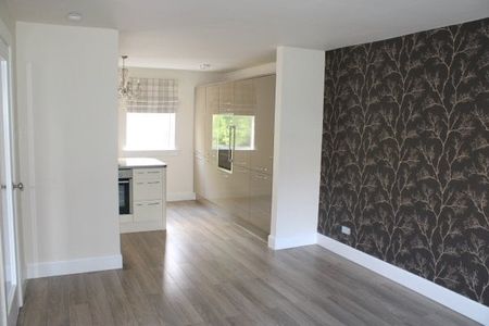 South Park Drive, Paisley - Photo 2