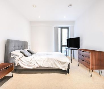 2 bedroom flat to rent - Photo 4