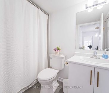 For Lease - 10 Carnation Avenue Unit# 14, Toronto, Ontario - Photo 2