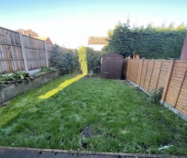 3 bedroom semi-detached house to rent - Photo 4