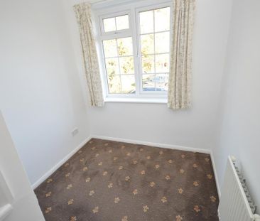 3 bedroom terraced house to rent - Photo 6