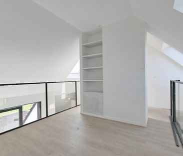 Te Huur: Sublieme Loft met 2 Terrassen in Eeklo - Photo 2