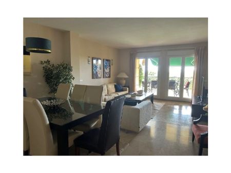 Luxury Flat for rent in Aloha, Marbella, Andalusia - Photo 4
