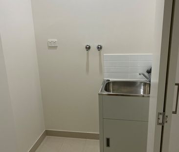 4/9 Harbury Street, Reservoir VIC 3073 - Photo 2