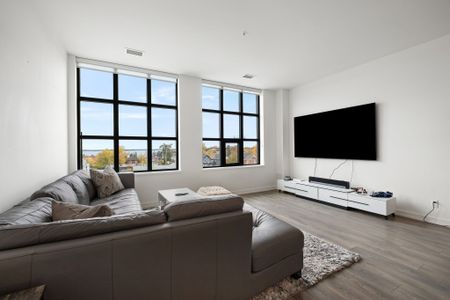 For Lease - 21 Matchedash Street Unit# 305, Orillia, Ontario - Photo 2