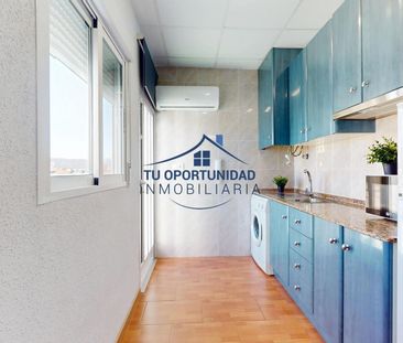 Apartamento de alquiler en Calle de Rosalía de Castro, Puente Tocinos - Photo 2