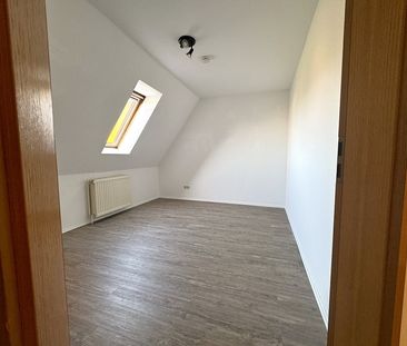 Charmante 3-Zimmer-Wohnung mit Garage und idyllischer Aussicht in M... - Photo 2