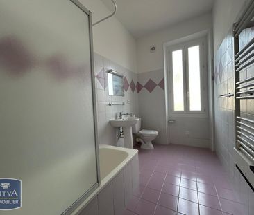 Location Maison 4 pièces 108m² CARPENTRAS 84200 - Photo 2