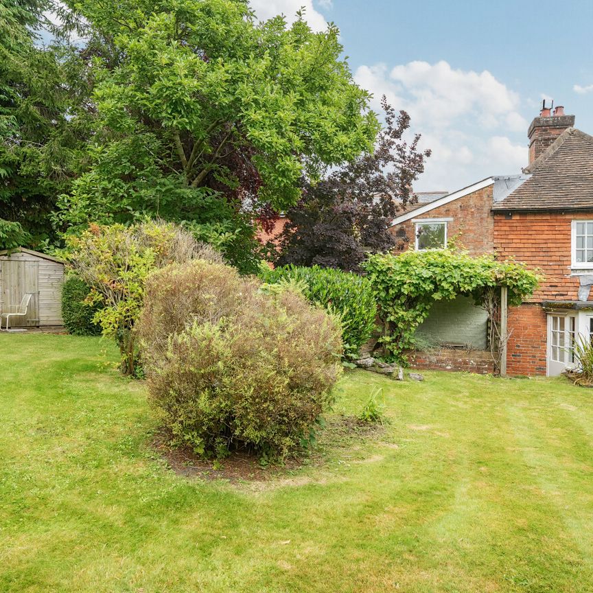 3 bedroom detached house to rent - Photo 1