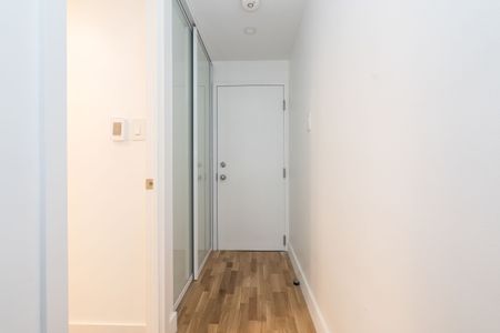 798 Richmond Street West - Photo 4