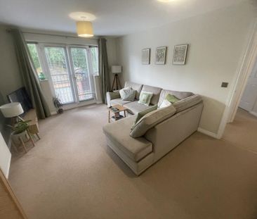 2 bedroom flat to rent - Photo 3