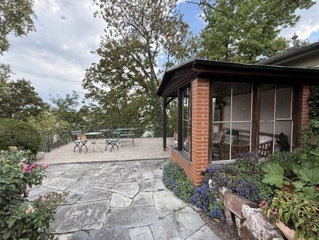 Luxuriöse Altstadt-Wohnung mit Gartensitzplatz an exklusiver Lage - Photo 5