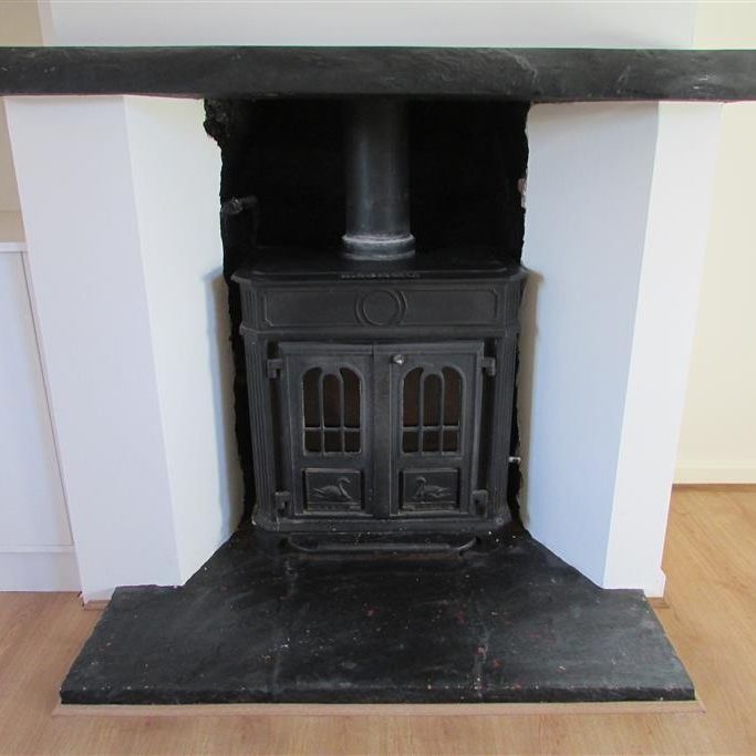 3 bedroom semi-detached house to rent - Photo 1