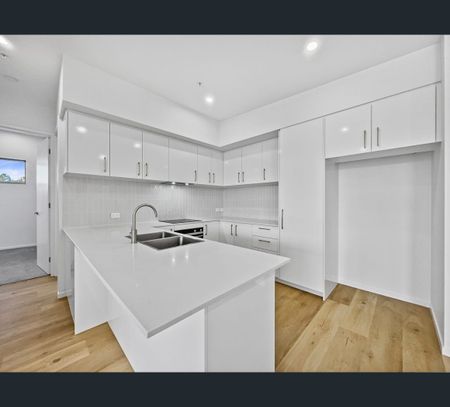 301/18-20 Wright Street, Maroochydore, Qld 4558 - Photo 4