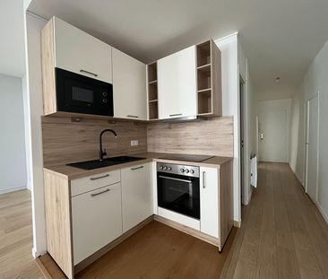 Location Appartement 2 pièces 59m² - Photo 4
