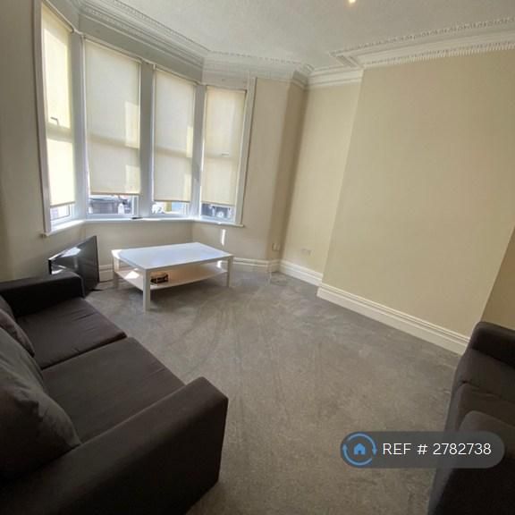 5 bedroom terraced house to rent - Photo 1