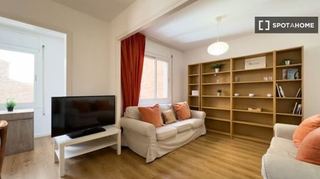 3 room luxury Apartment for rent in Barcelona, Spain - Photo 5