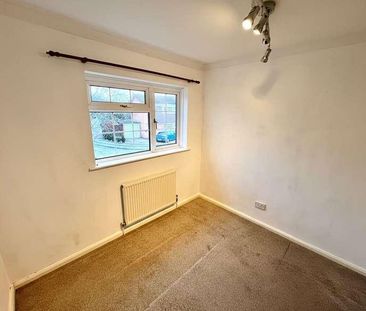 Shenstone Drive, Balsall Common, CV7 - Photo 4