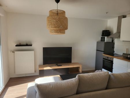 Location Appartement 1 pièce 31m² LES ULIS 91940 - Photo 2