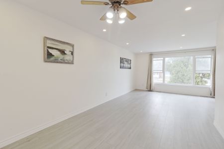 For Lease - 32 Clydesdale Drive Unit# Main, Toronto C15, Ontario - Photo 3