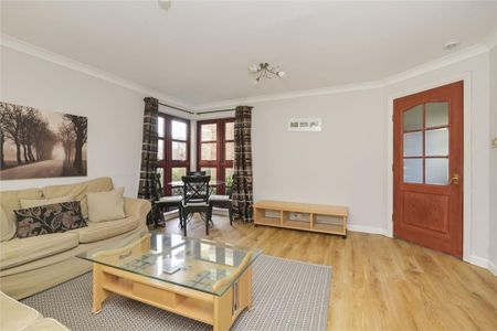 2 Bed Flat, East Werberside, EH4 - Photo 2