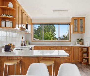 Spacious 3 Bed Family Home for Lease - Photo 5